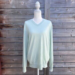 Neiman Marcus 100% Cashmere V-Neck Lightweight Sweater - M